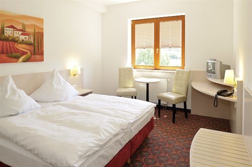 Quickborn & Gaestehaus Hesse Hotel